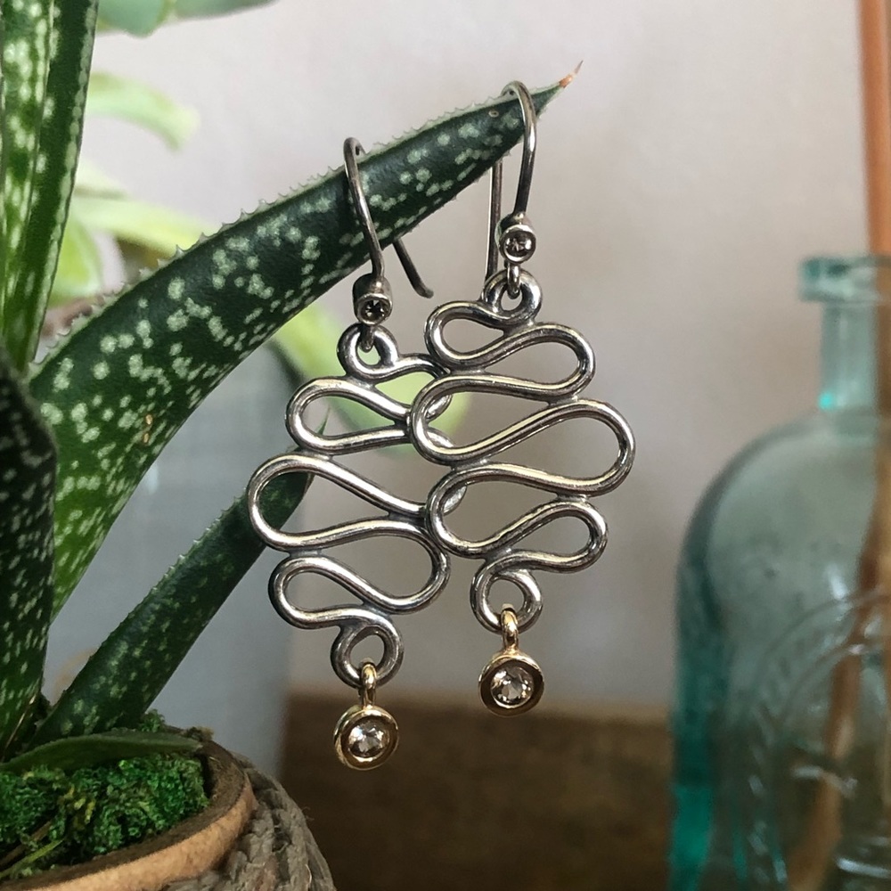 Mixed-metal serpentine drop earrings from Pandora